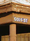 sign_gold_street.jpg (42835 bytes)